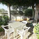 Josipa פורץ