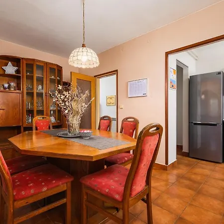 Josipa Apartmán *
