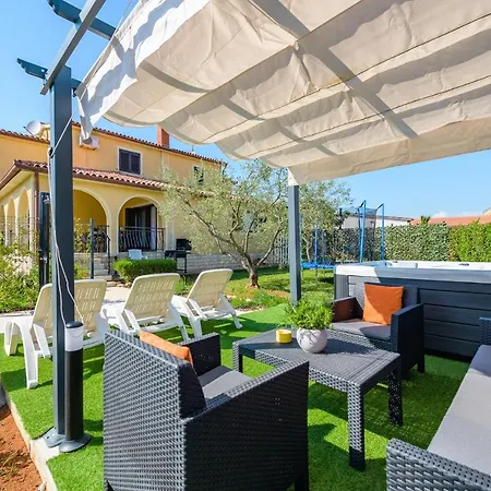 Josipa Apartment Porec