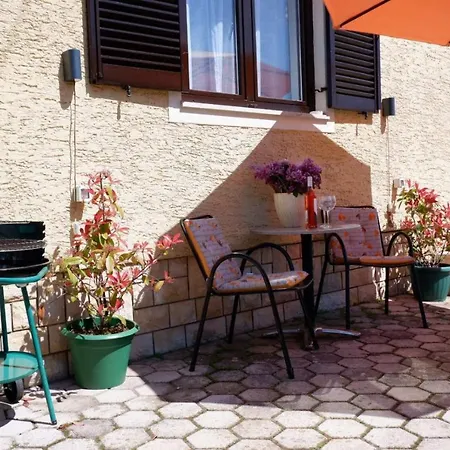 Apartment Josipa *