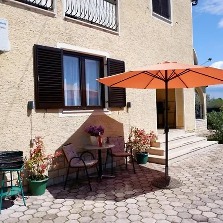 Apartamento Josipa *