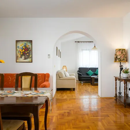 Apartment Josipa *