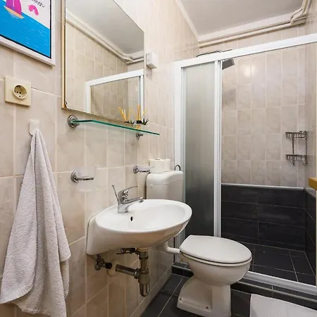 Josipa Apartmán *